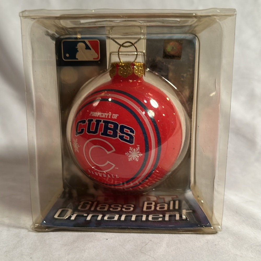 Chicago Cubs Red Ornament NIB